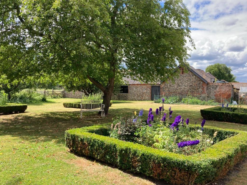 Grange Farm Bed & Breakfast Thetford Bagian luar foto